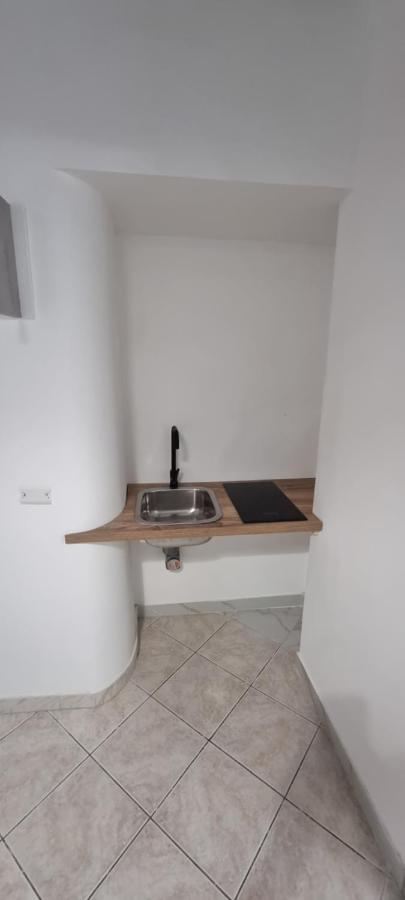 Grazioso Appartamento -Centro Storico Vic Strit Pozzuoli Exterior foto